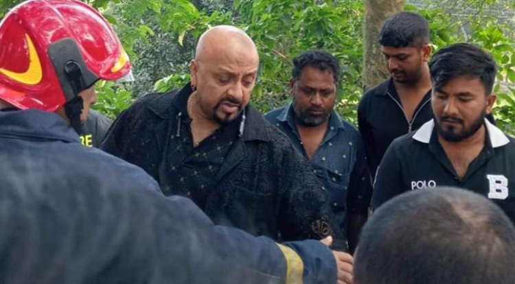 দুর্ঘটনায় দুমড়েমুচড়ে গেল চিত্রনায়ক রুবেলের গাড়ি