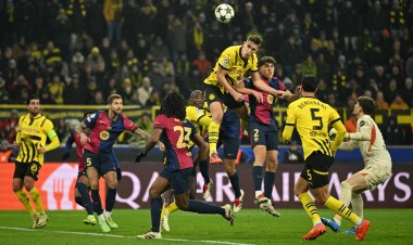 চ্যাম্পিয়নস লিগ, রোমাঞ্চকর লড়াইয়ে ডর্টমুন্ডকে হারিয়ে দ্বিতীয় স্থানে বার্সেলোনা