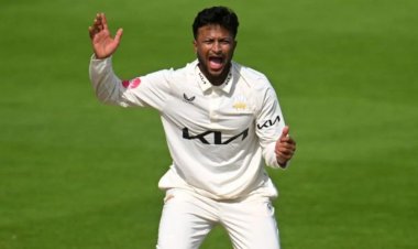 সাকিব আল হাসানের বোলিং নিষিদ্ধ