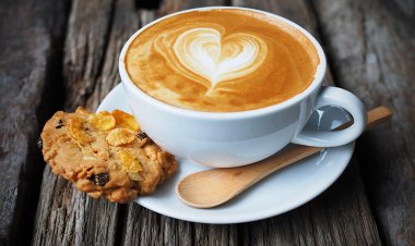 কফি খাওয়ার পরেও ঘুম পায় কেন?