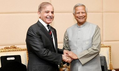 একাত্তরের অমীমাংসিত সমস্যা মীমাংসা করুন: শেহবাজকে ড. ইউনূস