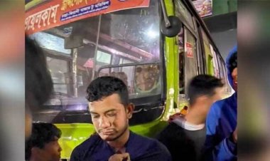 সাভারে চলন্তবাসে ডাকাতি, ছুরিকাঘাতে আহত ৪