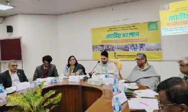 সড়কের নৈরাজ্যে রাজনৈতিক প্রভাব জড়িত: নাহিদ