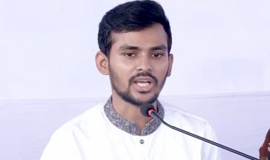  সচিবালয়ে আগুন: যে হুঁশিয়ারি দিলেন আসিফ মাহমুদ