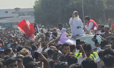 ১৩ বছর পর দেশে ফিরলেন কায়কোবাদ, বিমানবন্দরে বিএনপির কর্মী-সমর্থকদের ঢল