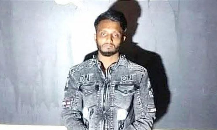 র্যাবের দাবি, ঘুমের ওষুধ খাইয়ে ৭ নাবিককে কুপিয়ে হত্যা করে আকাশ মণ্ডল