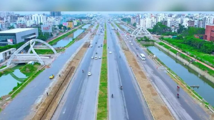 অপরাধের অভয়ারণ্য রাতের তিনশ ফুট