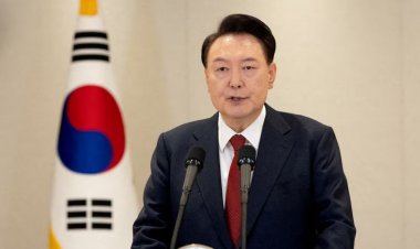 দক্ষিণ কোরিয়ার ক্ষমতাচ্যুত প্রেসিডেন্টকে গ্রেফতার করতে পুলিশের চেষ্টা