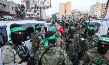  ৩ জিম্মিকে ফেরত পেয়ে ৯০ ফিলিস্তিনিকে মুক্তি দিলো ইসরায়েল