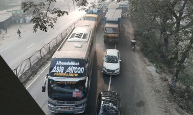 ঢাকা-চট্টগ্রাম মহাসড়কে ৫ কিলোমিটার যানজট