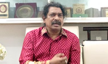 জজ মিয়া নাটক নয়, সে নিজে গ্রেনেড ছুড়েছিলেন: হাসিনুর