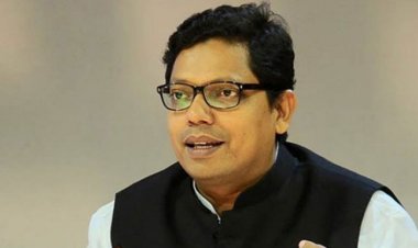 দীপু মানির পর এবার টিস্যু পেপারে লিখে পলকের ‘গোপন বার্তা’