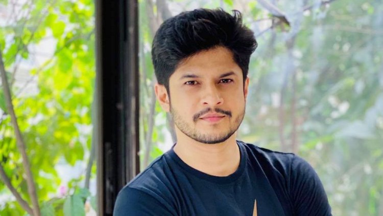 ওমরাহর ছবি দিতেই যত বাজে মন্তব্য: নিলয়