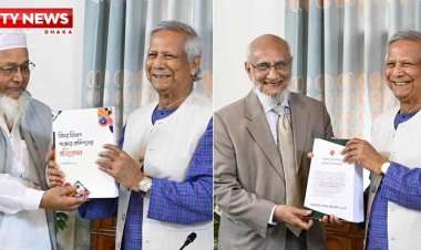 প্রধান উপদেষ্টার কাছে দুই সংস্কার কমিশনের প্রতিবেদন জমা