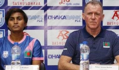  শেষ পর্যন্ত অভিযুক্ত হচ্ছেন নারী ফুটবলাররাই