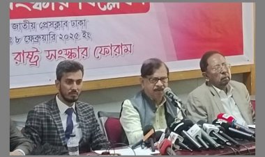 অন্তর্বর্তী সরকার একটি কঠিন সময়ে পড়েছে: মান্না