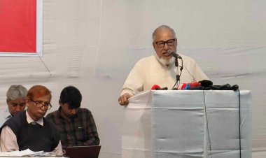 সরকারের দায়বোধ জাগিয়ে তুলতে চেষ্টা করতে হবে: নজরুল ইসলাম খান