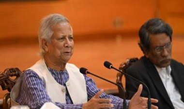 আইন-শৃঙ্খলা পরিস্থিতি স্বাভাবিক রাখতে ডিসিদের সজাগ থাকার নির্দেশ প্রধান উপদেষ্টার