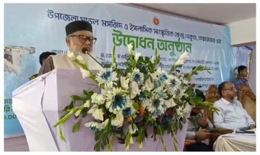 মানুষ নামাজমুখী হলে সমাজে অপরাধ প্রবণতা কমে যায়: ধর্ম উপদেষ্টা