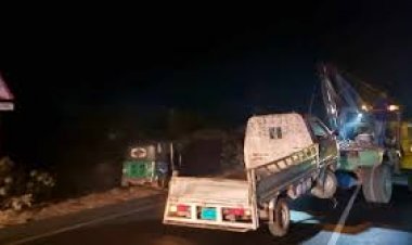 ফেনীতে কাভার্ড ভ্যান-পিকআপ সংঘর্ষে নিহত ৫