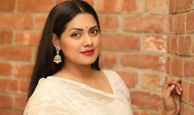 অভিনেত্রী নুসরাত ইমরোজ তিশার জন্মদিন আজ