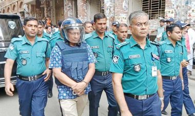 সাবেক আইজিপি-এনটিএমসি মহাপরিচালকসহ ৮ জনকে হাজির করা হয়েছে ট্রাইব্যুনালে