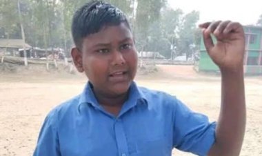 পিকনিকের বাস থেকে মাথা বের করে প্রাণ গেল স্কুল ছাত্রের