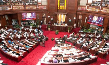 ৯০ বছরের নিয়মে ইতি, জুম্মার নামাজে আর বিরতি নয় আসাম বিধানসভায়!