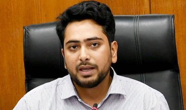  নাহিদ ইসলামের পদত্যাগপত্র গ্রহণ করেছেন রাষ্ট্রপতি   