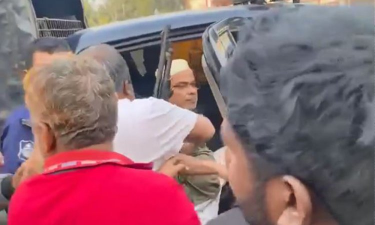 পুলিশের কাছ থেকে ছিনিয়ে নেওয়া আওয়ামী লীগ নেতা গ্রেপ্তার,পাবনা