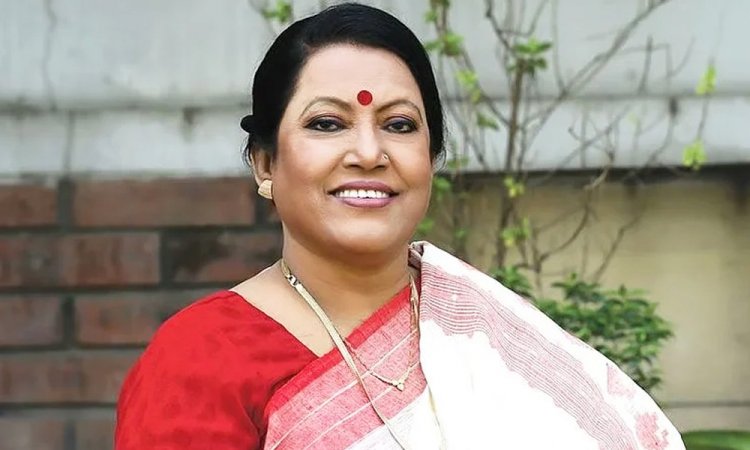 হাসপাতাল থেকে বাড়ি ফিরলেন ফরিদা পারভীন