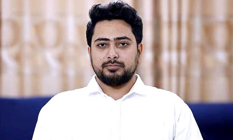 সম্পদের হিসাব দিলেন নাহিদ ইসলাম