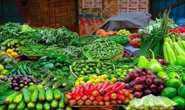 বাড়তি দামে মাছ-মাংস, দ্বিগুণের বেশি বেগুন-শসা,বাজার পরিস্থিতি