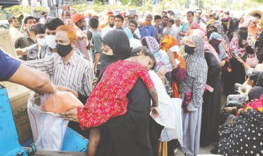 টিসিবির লাইনে মানুষের চাহিদা ও চাপ বাড়ছে