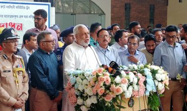  রেলে এক টাকা আয় করতে আড়াই টাকা খরচ হয়: উপদেষ্টা