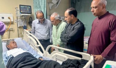 সিসিইউতে ভর্তি সুব্রত চৌধুরীর শারীরিক অবস্থার খোঁজখবর নিলেন রিজভী