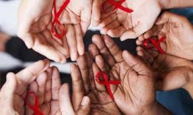এইচআইভি প্রতিরোধে সহায়তা কমানোয় পাঁচ বছরে ৩০ লাখ মানুষের মৃত্যু হতে পারে: গবেষণা