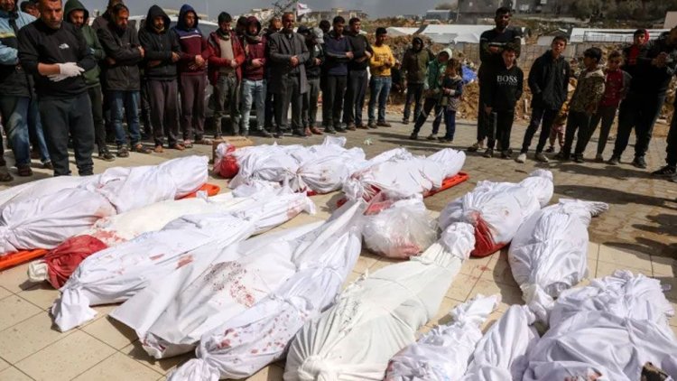 ইসরাইলি হামলায় ৩ দিনে ২০০ শিশুর প্রাণহানি