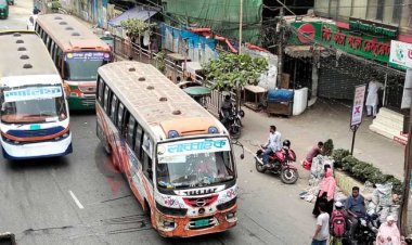  ঈদের দ্বিতীয় দিন ঢাকায় যান চলাচল বেড়েছে, নেই চিরচেনা যানজট