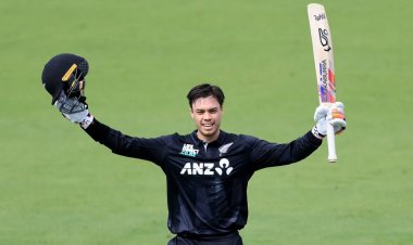 পাকিস্তানের বিপক্ষে তৃতীয় ওয়ানডেতেও নেই প্রথম ম্যাচের সেঞ্চুরিয়ান