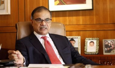 নাগরিকত্ব ত্যাগ, শীর্ষ ধনীর তালিকা থেকে বাদ আজিজ খান