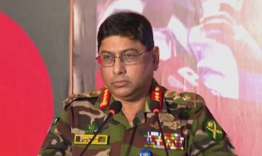 রাশিয়া ও ক্রোয়েশিয়া সফর শেষে দেশে ফিরলেন সেনাপ্রধান