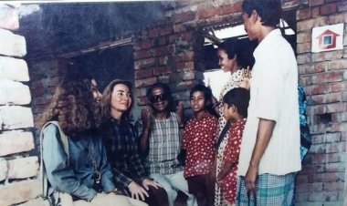 ড. মোহাম্মদ ইউনূসকে দেখতে চায় হিলারিপাড়ার বাসিন্দারা