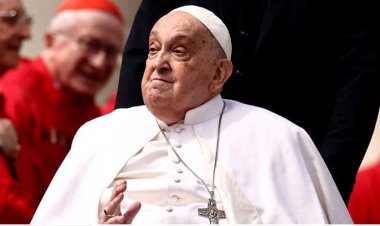 খ্রিস্টানদের ধর্মগুরু পোপ ফ্রান্সিস আর নেই