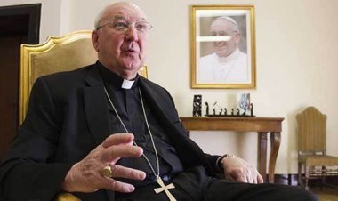  ভ্যাটিকানের অন্তর্বর্তী প্রধান হলেন কার্ডিনাল কেভিন