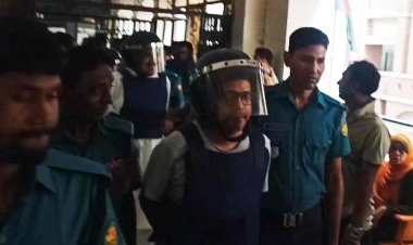 সংসদ ভবনে পালিয়ে ছিলেন শিরীন শারমিন-পলকসহ ১২ জন'