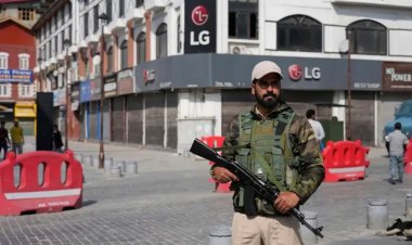 আলজাজিরাকে পাকিস্তানি সামরিক কর্মকর্তা: যে কোনো সময় হামলা করতে পারে ভারত