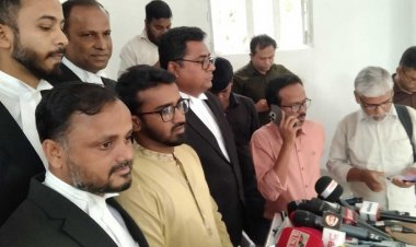 নিজের ওপর চলা নির্যাতনের বর্ণনা দিয়ে বিচার চাইলেন রাশেদ খান