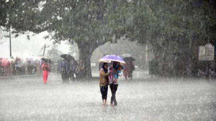 গরমের ভোগান্তি কমতে পারে, স্বস্তি দেবে বৃষ্টি