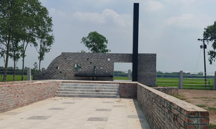 ফুলবাড়ীর আঁখিরা গণহত্যা দিবস আজ